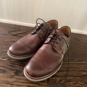 Johnston & Murphy Men's Upton Plain Toe Leather Oxfords